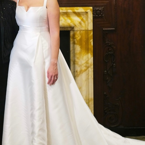 Jane Hill Rose Wedding Dress - Picture 5 of 5
